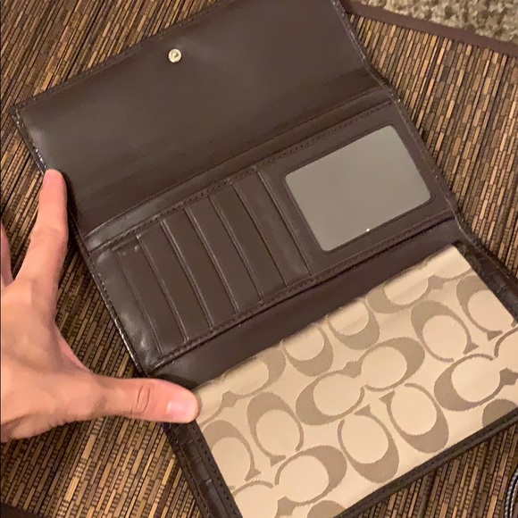 Authentic Coach Wallet - Picture 2 of 3